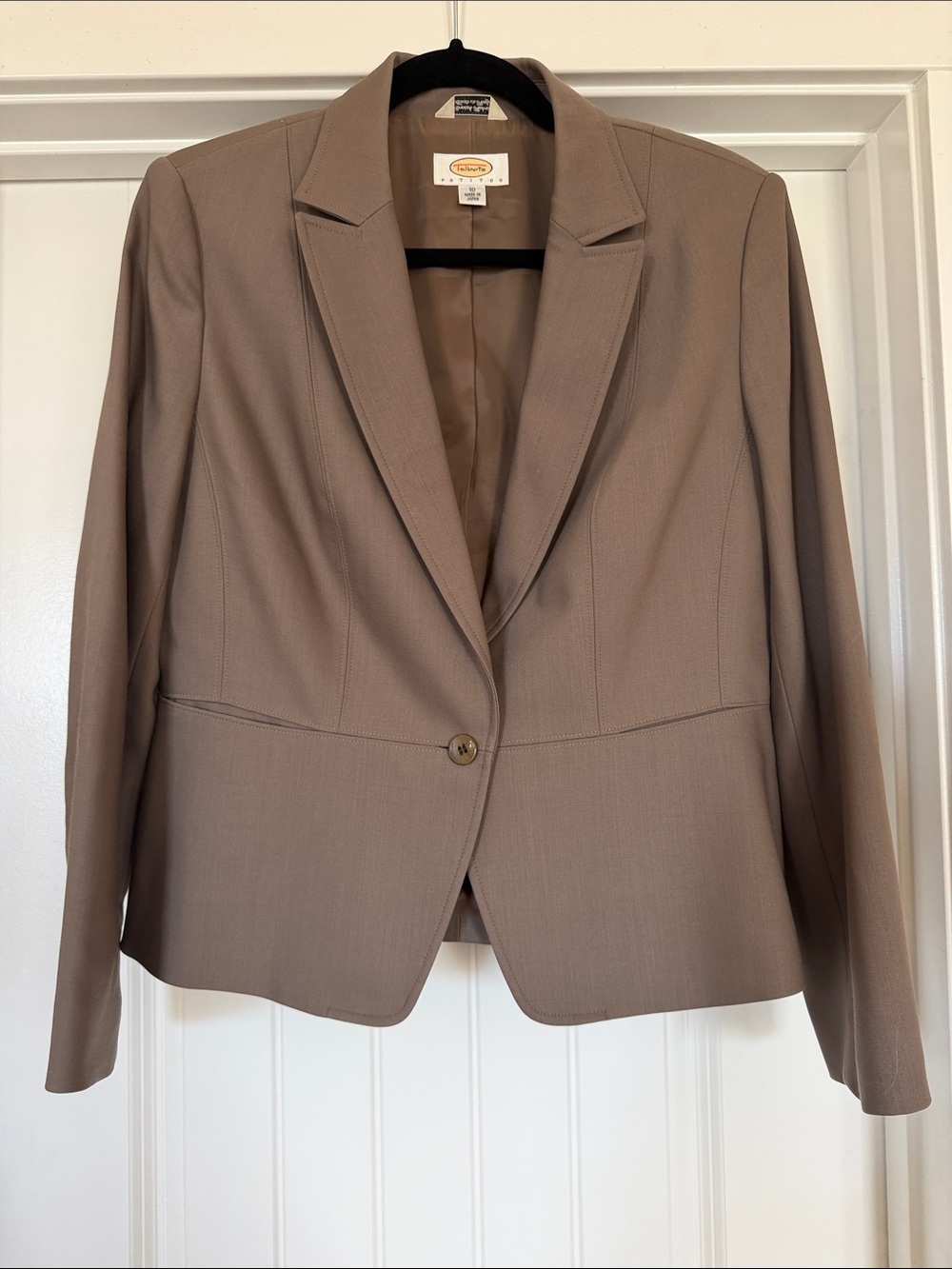 Talbots Petite 10 Wool Blend Blazer Taupe Single Button Made in Italy Fabric